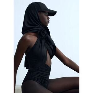 Magda Butrym x H&M Scarf Cap